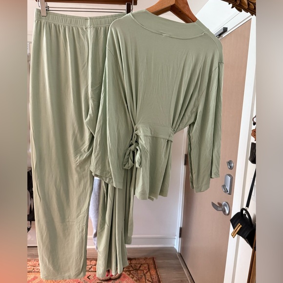 LAKE Kimono Pajama Set - Picture 5 of 5